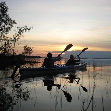 Resort Naaranlahti Cottages ภายนอก รูปภาพ