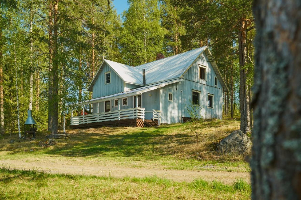Resort Naaranlahti Cottages ภายนอก รูปภาพ