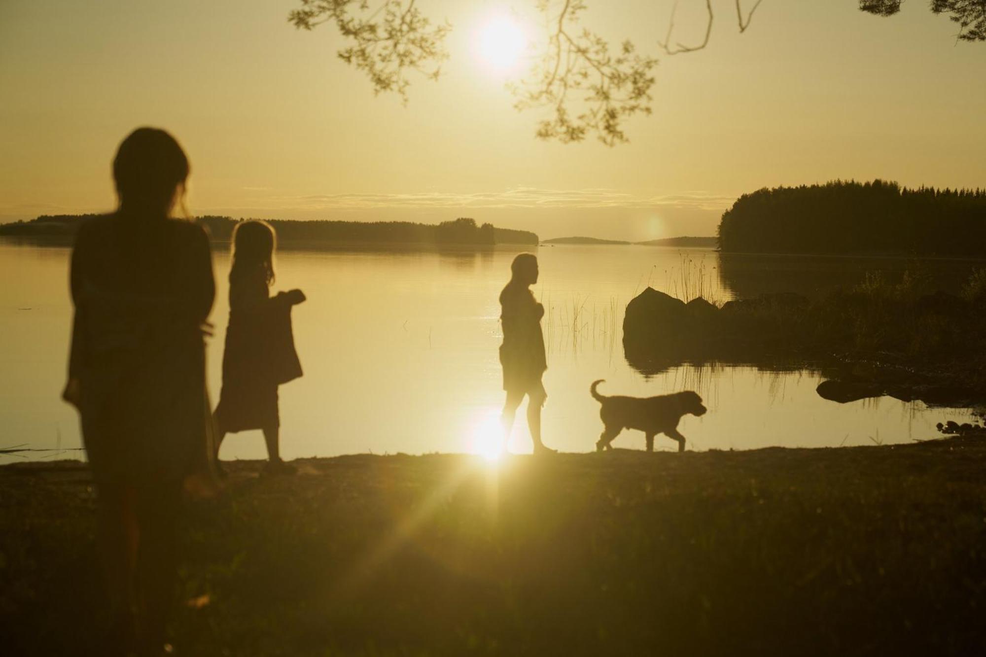 Resort Naaranlahti Cottages ภายนอก รูปภาพ
