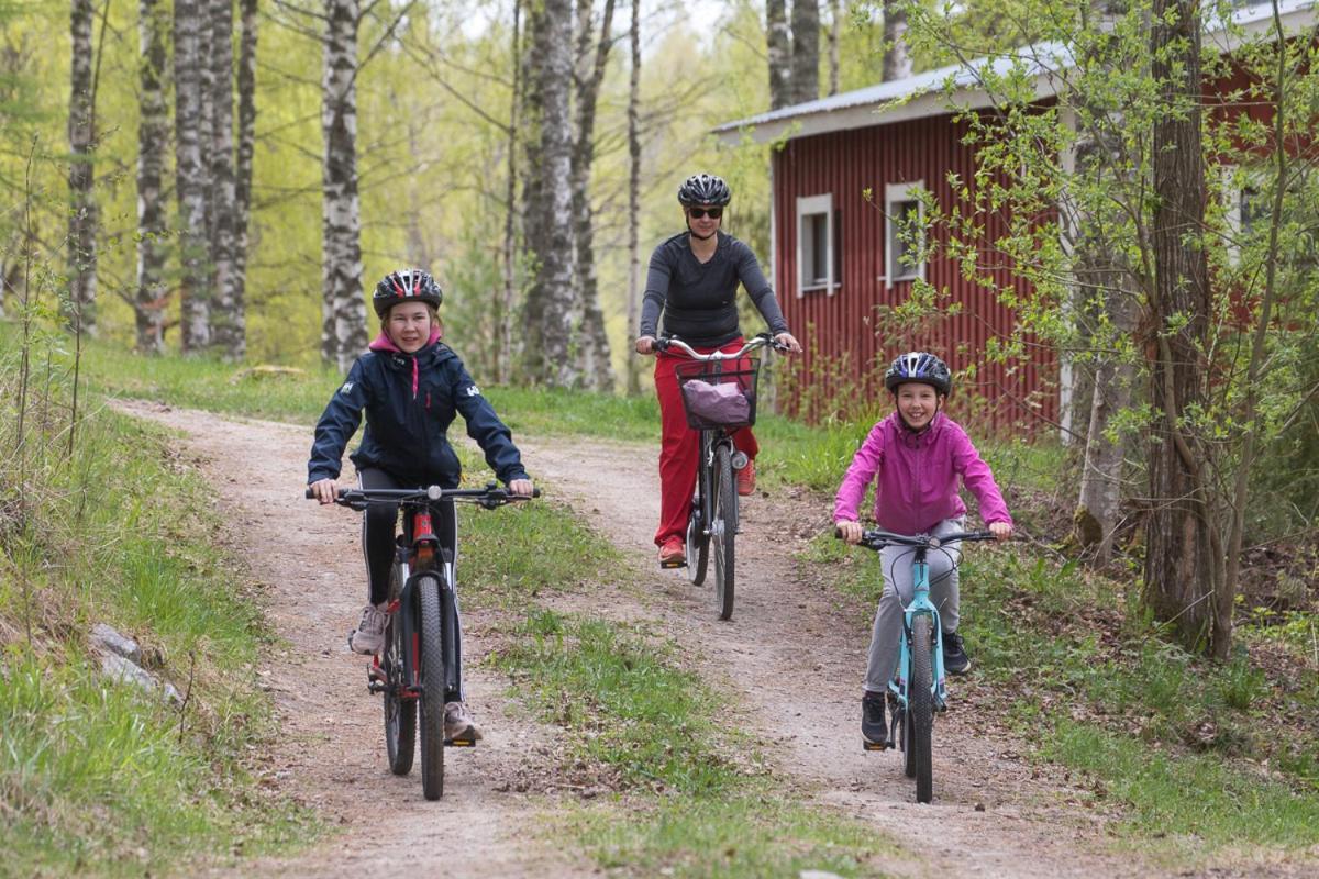 Resort Naaranlahti Cottages ภายนอก รูปภาพ