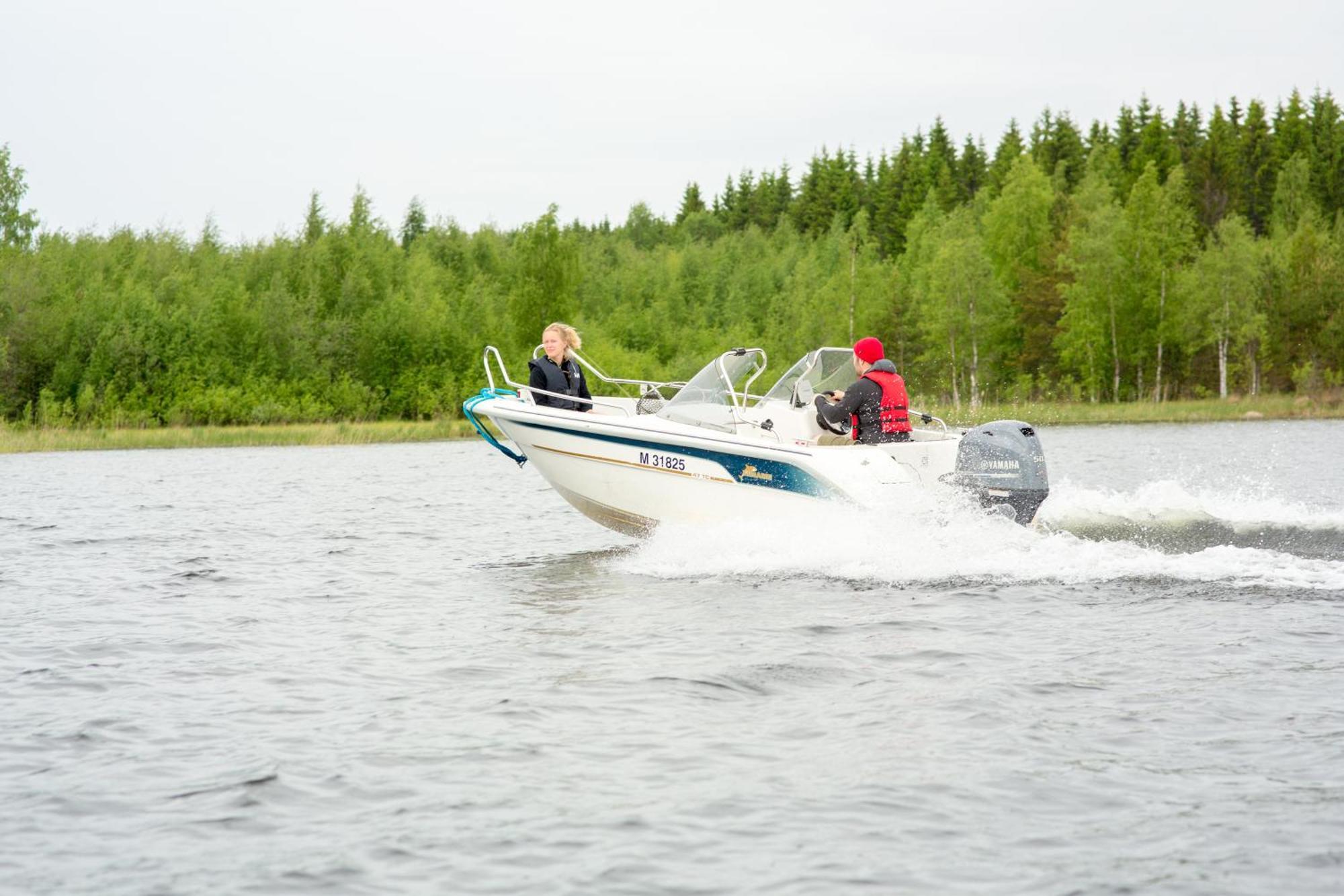 Resort Naaranlahti Cottages ภายนอก รูปภาพ