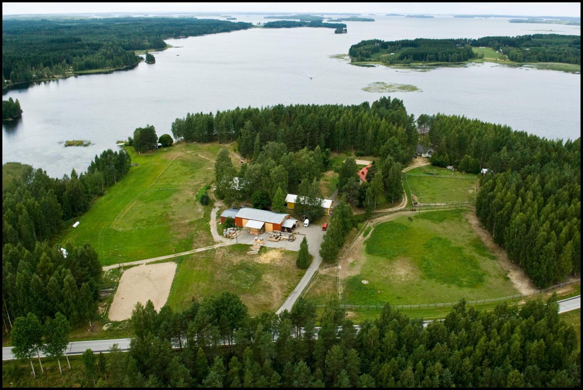 Resort Naaranlahti Cottages ภายนอก รูปภาพ