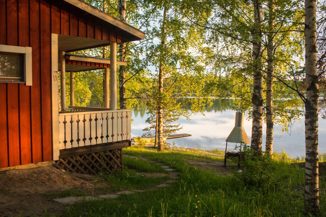 Resort Naaranlahti Cottages ภายนอก รูปภาพ